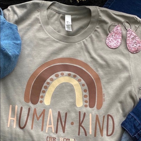 Graphic TEE - Picture 2 of 2